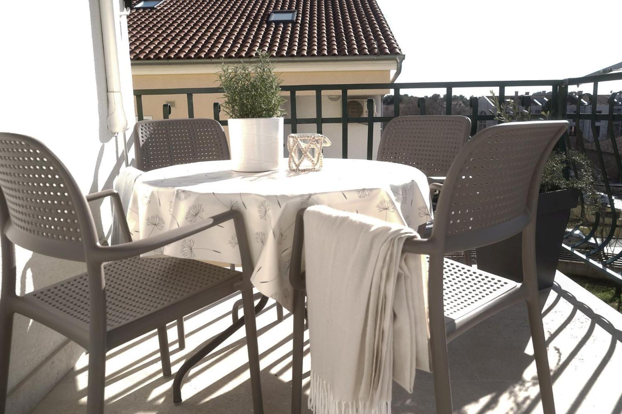 Dandelion Apartment Rovinj-Free Bikes Extérieur photo